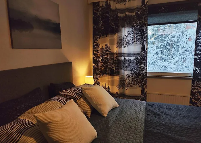 Spacious Apartment With Balcony And Free Wifi